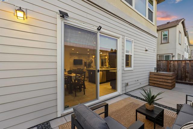 2209 Shiraz Cmn, Livermore CA: https://media.crmls.org/mediaz/2041356b-0401-46a1-a64a-533d528af50b.jpg