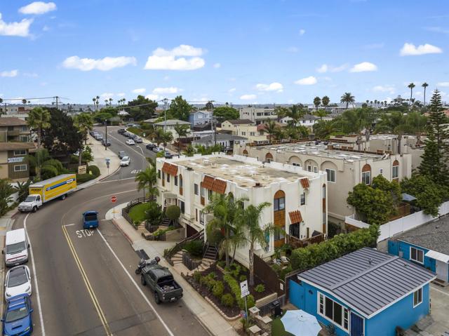 Image 24 of 27 For 4092 Riviera Drive 3