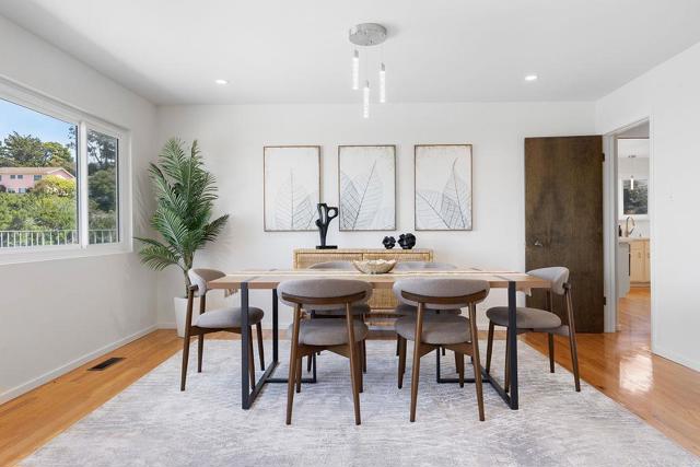 818 Clearfield Drive, Millbrae CA: https://media.crmls.org/mediaz/20445fb4-97ea-4637-a583-6ca4809d5de1.jpg