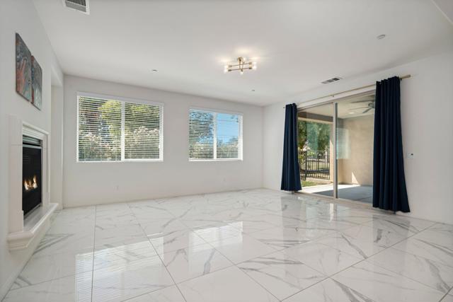 49345 Beatty Street, Indio CA: https://media.crmls.org/mediaz/2045b225-2a05-4ac4-a9c8-aed158b681c5.jpg