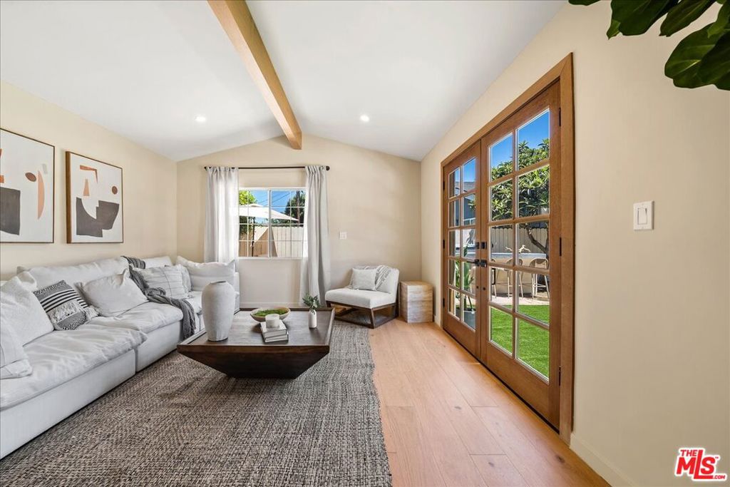 14537 Hesby StreetSherman Oaks img 35