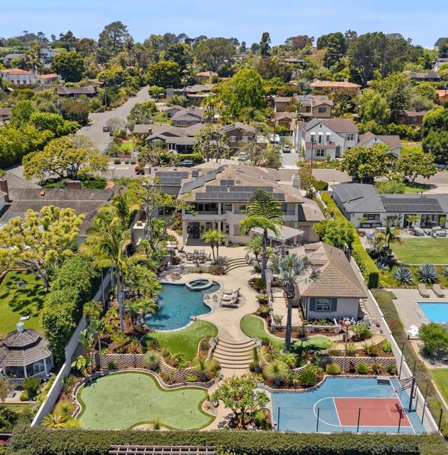 617 Gage Drive, San Diego CA: https://media.crmls.org/mediaz/2048b355-d8dc-476a-90b4-29fc2392074e.jpg