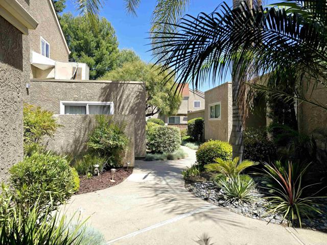 Home for Sale in Ramona