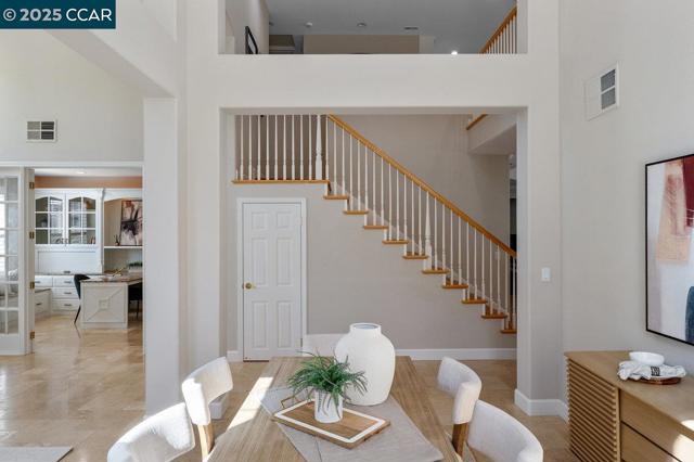 9662 Velvet Leaf Cir, San Ramon CA: https://media.crmls.org/mediaz/204a4b3b-2a7c-49a9-92aa-edca7a80c349.jpg
