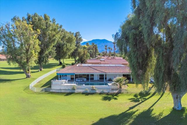 79100 Barwick Place, Bermuda Dunes CA: https://media.crmls.org/mediaz/204b39d4-ff7e-4d1e-a738-7d66cbca65f9.jpg