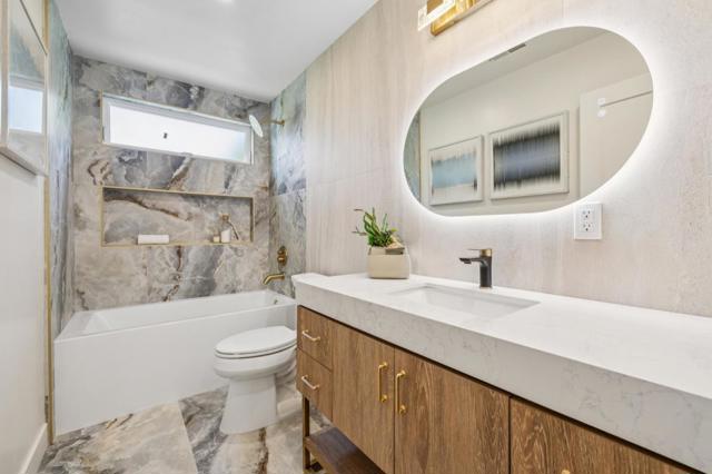 3706 Laurel Way, Redwood City CA: https://media.crmls.org/mediaz/204b4119-daf8-476c-ab16-e5d118843e68.jpg