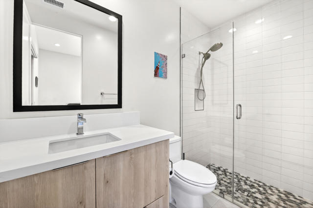 795 Obsidian W Loop, Palm Springs CA: https://media.crmls.org/mediaz/204c0438-9421-4a2c-aaa3-57fef18a818a.jpg