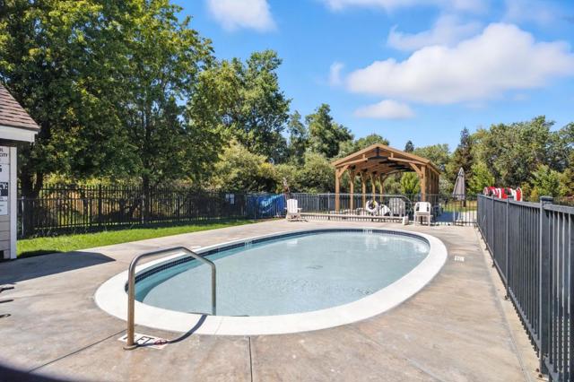 550 El Capitan Drive, Danville CA: https://media.crmls.org/mediaz/204d1397-5b0b-4794-bf41-4457f00d04f8.jpg