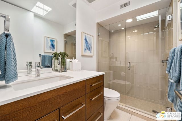 207 Desert Lakes Drive, Palm Springs CA: https://media.crmls.org/mediaz/204d99a7-129a-42ea-a20a-ac7cb584c23d.jpg