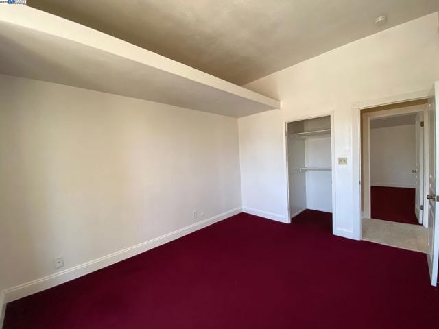 712 S 2Nd St, San Jose CA: https://media.crmls.org/mediaz/204f3280-838f-496a-bc97-979c29f0444e.jpg