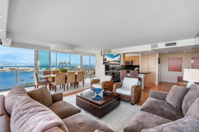 Detail Gallery Image 49 of 74 For 1820 Avenida Del Mundo #1507,  Coronado,  CA 92118 - 3 Beds | 2 Baths