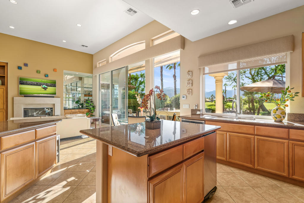 MLS #219137290DA image #12