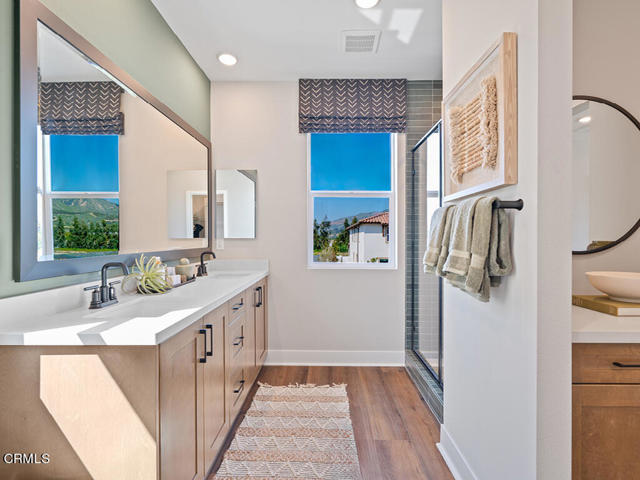 Detail Gallery Image 11 of 18 For 104 Gray Pine Way, Piru,  CA 93040 - 3 Beds | 2/1 Baths
