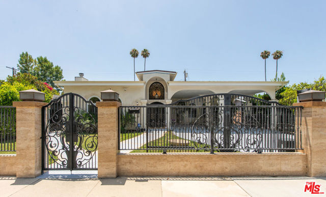 20824 Martha Street photo 1