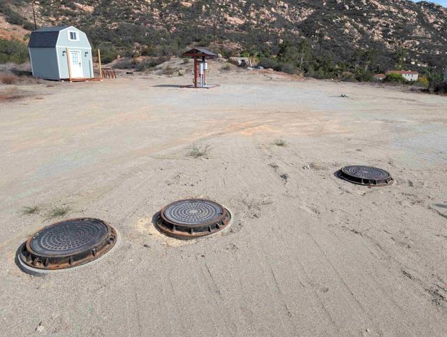 Detail Gallery Image 8 of 45 For 1496 Montana Serena Ct, El Cajon,  CA 92021 - – Beds | – Baths