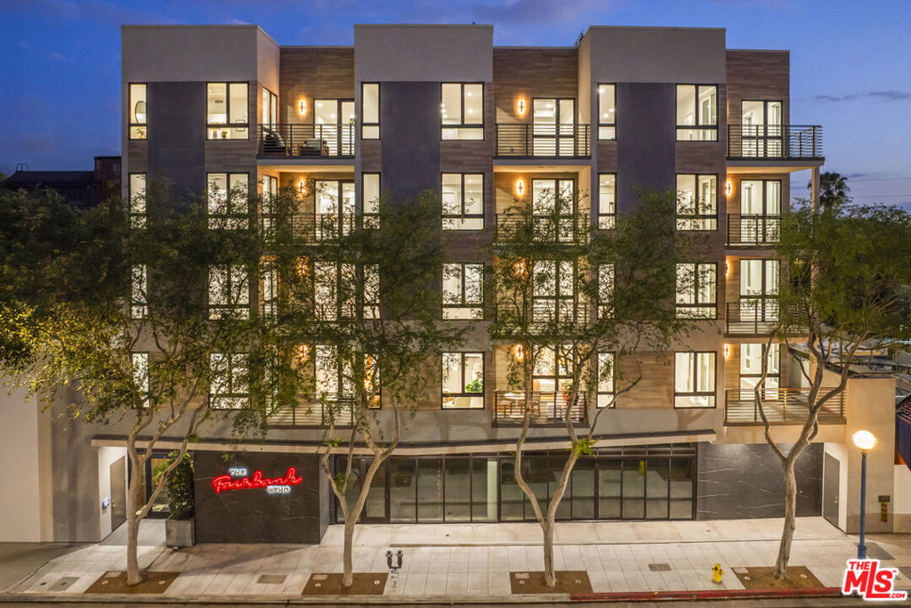 7428 Santa Monica Boulevard #304