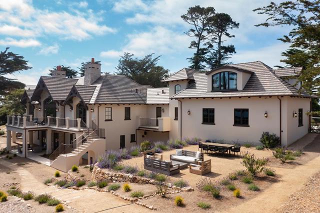 1246 Portola Road, Pebble Beach CA: https://media.crmls.org/mediaz/2054ffa8-8143-42cb-bb93-df6e6a1556d6.jpg