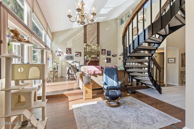 3366 Blue Ridge Court, Westlake Village CA: https://media.crmls.org/mediaz/205523d3-528e-47a7-9f96-a6aa227a3e44.jpg