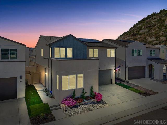 108 Lipizzan Ln, Fallbrook CA: https://media.crmls.org/mediaz/20554354-d305-4a13-a008-f1c16322db0e.jpg