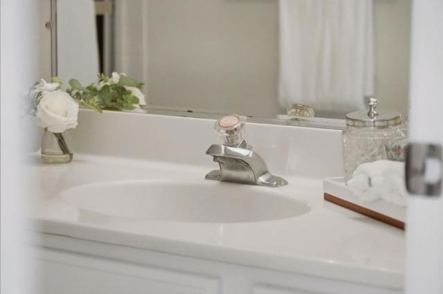 7577 Bollinger Road, Cupertino CA: https://media.crmls.org/mediaz/2056be03-22b9-4e89-81d5-65ada8bf5caa.jpg