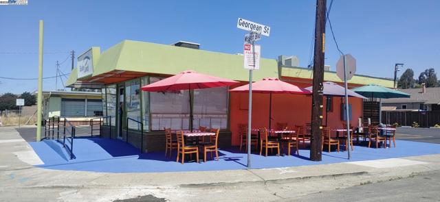Image 6 of 19 For 19740 Mission Blvd