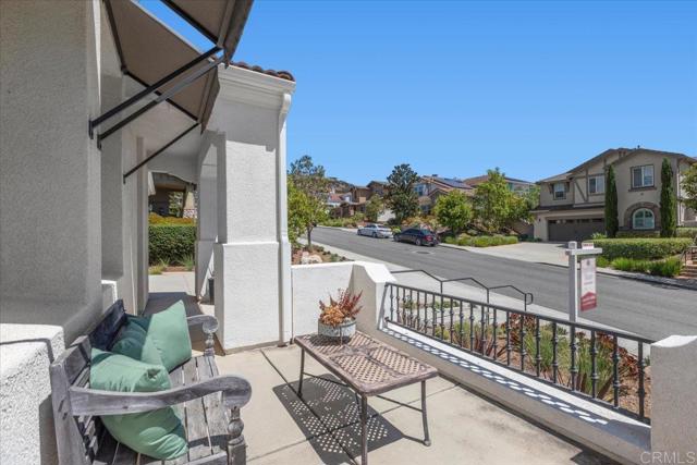 1080 Vega Way, San Marcos CA: https://media.crmls.org/mediaz/20575f0b-e539-4898-bb19-6403bb32daaf.jpg
