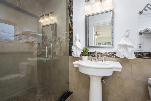 Detail Gallery Image 28 of 59 For 5861 College Ave, San Diego,  CA 92120 - 3 Beds | 2 Baths