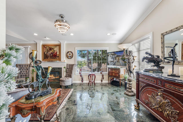 Detail Gallery Image 2 of 40 For 2696 Antonio Dr, Camarillo,  CA 93010 - 3 Beds | 2/1 Baths