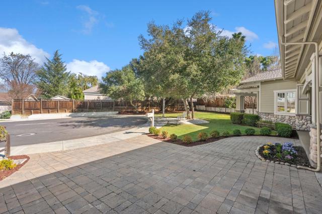 Image 13 of 96 For 117 Panorama Way
