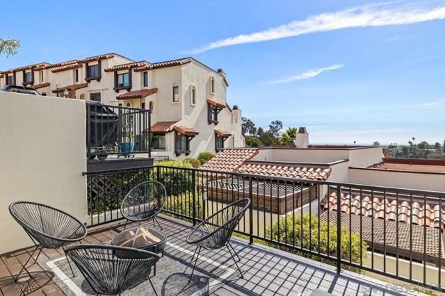 4732 Iroquois Ave, San Diego CA: https://media.crmls.org/mediaz/2058b772-7375-441a-92c6-1a3ea3ed4aaf.jpg