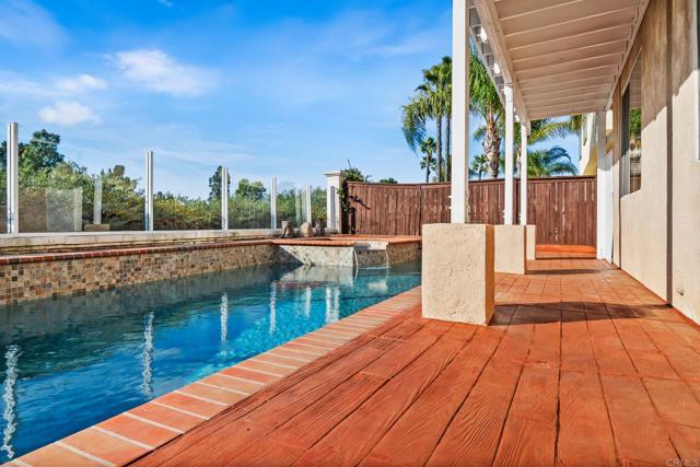 Detail Gallery Image 15 of 36 For 33360 Barrington, Temecula,  CA 92592 - 5 Beds | 3 Baths