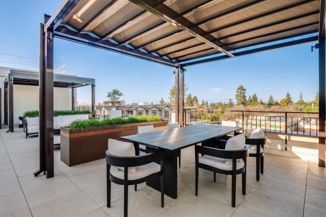 450 1st Street, Los Altos CA: https://media.crmls.org/mediaz/2059d7fa-8ef7-47ac-ac90-61756c1667bd.jpg