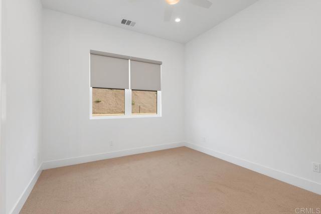 1243 Stonemark place, Vista CA: https://media.crmls.org/mediaz/205b3772-6f1d-403e-beed-d664ba6b5b5c.jpg