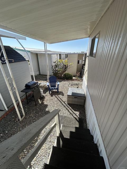 Detail Gallery Image 17 of 21 For 1506 Oak Dr #22,  Vista,  CA 92084 - 2 Beds | 2 Baths