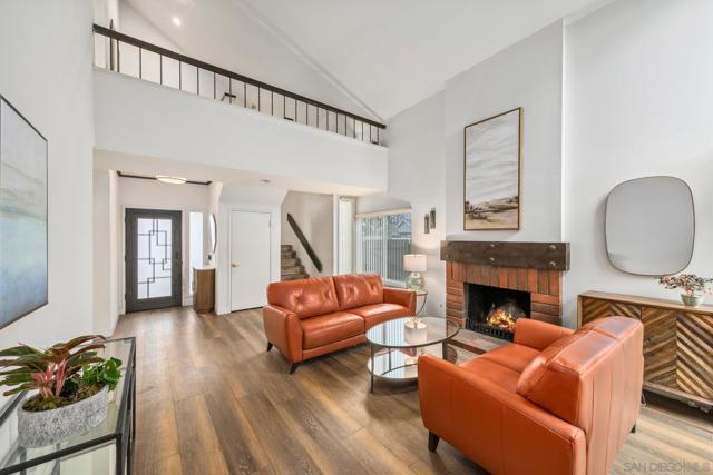 1554 Traveld Way, Encinitas CA: https://media.crmls.org/mediaz/205c6167-eb26-46f4-8c2a-9c5389effc08.jpg