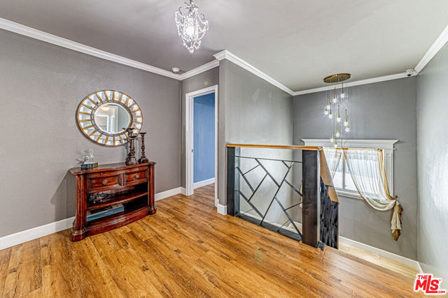821 Lorraine Boulevard, Los Angeles CA: https://media.crmls.org/mediaz/205e459a-a291-4342-acef-8b6bdd031eb2.jpg