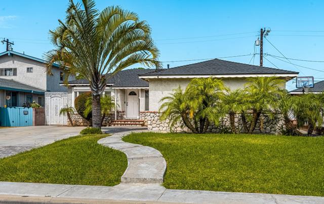 12109 Bluefield Avenue, La Mirada CA: https://media.crmls.org/mediaz/205e4f87-9f37-4617-8b52-411bf4ed8107.jpg