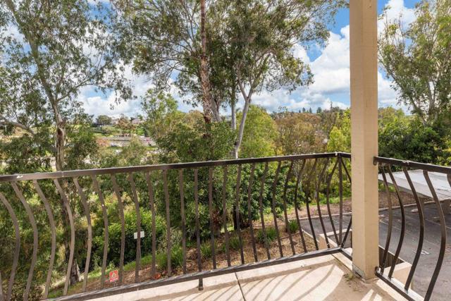 Detail Gallery Image 7 of 30 For 3635 Ash St #7,  San Diego,  CA 92105 - 2 Beds | 2 Baths