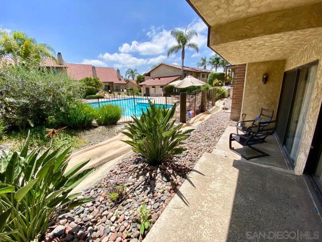 1905 Alga Rd, Carlsbad CA: https://media.crmls.org/mediaz/205ff0c5-2107-4aca-9def-3999e25c753a.jpg
