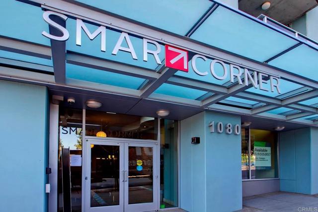 Image 15 of 24 For 1080 Park Boulevard 607