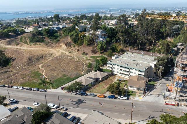 0 N Reynard Way Street, San Diego CA: https://media.crmls.org/mediaz/2062c01d-be1d-4a36-9480-84a1d66cb594.jpg