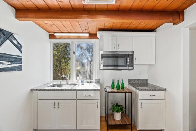 2222 Ocean Street, Santa Cruz CA: https://media.crmls.org/mediaz/2063b285-6b89-4e64-9986-4d763a3c2a3d.jpg