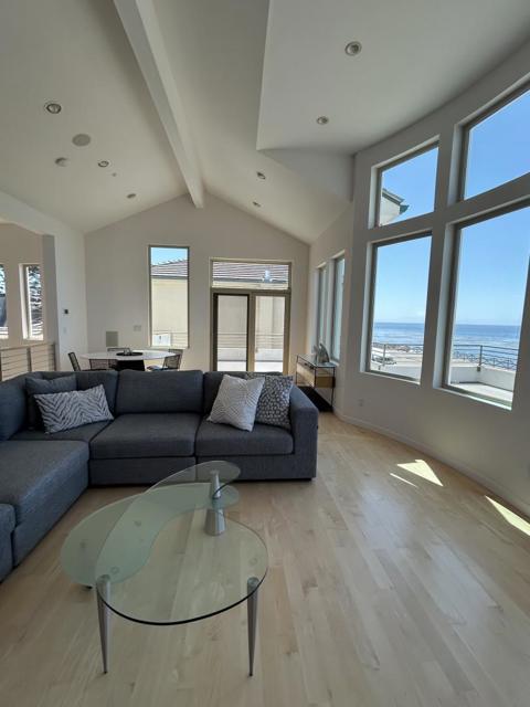 944 W West Cliff Drive, Santa Cruz CA: https://media.crmls.org/mediaz/20648cb6-f9ed-4c77-9e3e-ef83fa75f4ff.jpg