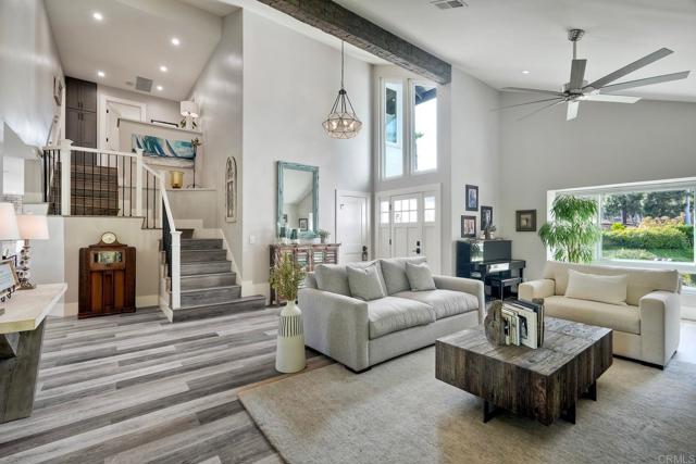 Detail Gallery Image 7 of 57 For 1109 Countrywood Ln, Vista,  CA 92081 - 4 Beds | 2/1 Baths
