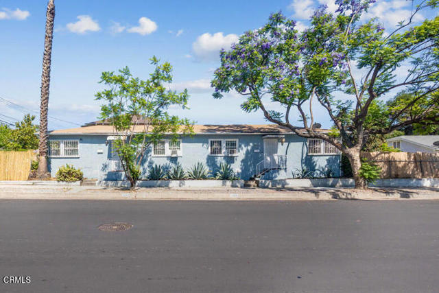 1268 Mentone Avenue, Pasadena CA: https://media.crmls.org/mediaz/2065f18c-af08-441a-9998-4f9099d17bec.jpg