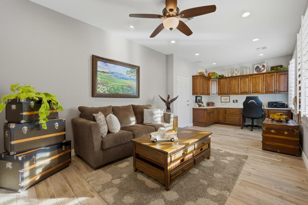 MLS #219140221DA image #30