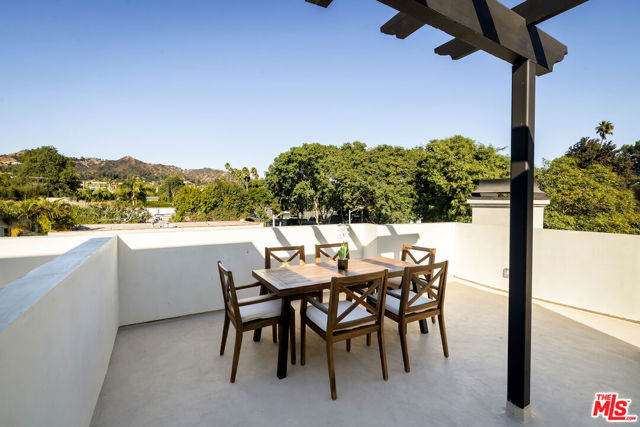 1203 N Vista Street, West Hollywood CA: https://media.crmls.org/mediaz/2067b1f5-386f-4ed3-b124-34701cb6730d.jpg