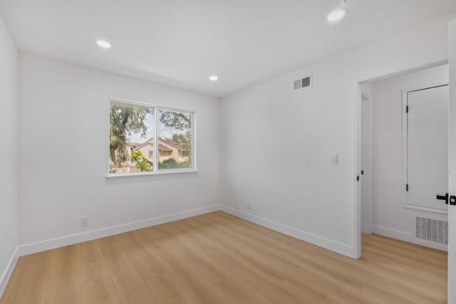 4251 Apollo Circle, Union City CA: https://media.crmls.org/mediaz/206ab18f-d3b9-4fb7-b252-88aceb4723f9.jpg