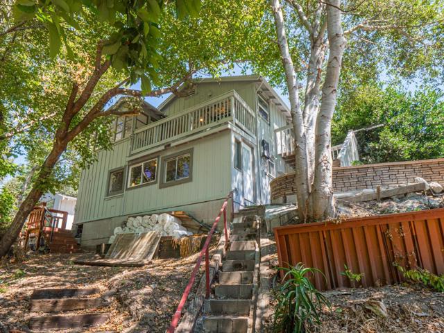 507 Market Street, Santa Cruz CA: https://media.crmls.org/mediaz/206b6893-d56d-4a7a-9c7d-6f42de647a05.jpg