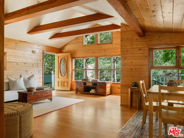 8162 Kirkwood Drive, Los Angeles CA: https://media.crmls.org/mediaz/206c27d1-3597-42c8-a4dd-b82ed024cb2d.jpg